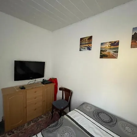 Schoener Ferienbungalow Umgeben Von Und Nicht Weit Zur Ostsee